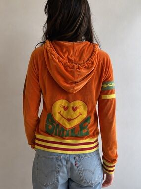 Kitson LA Hoodie. Vintage. Medium. Orange.